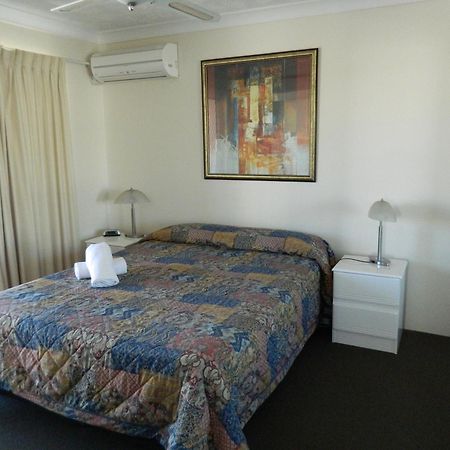 Jubilee Views Holiday Apartments Gold Coast Room photo